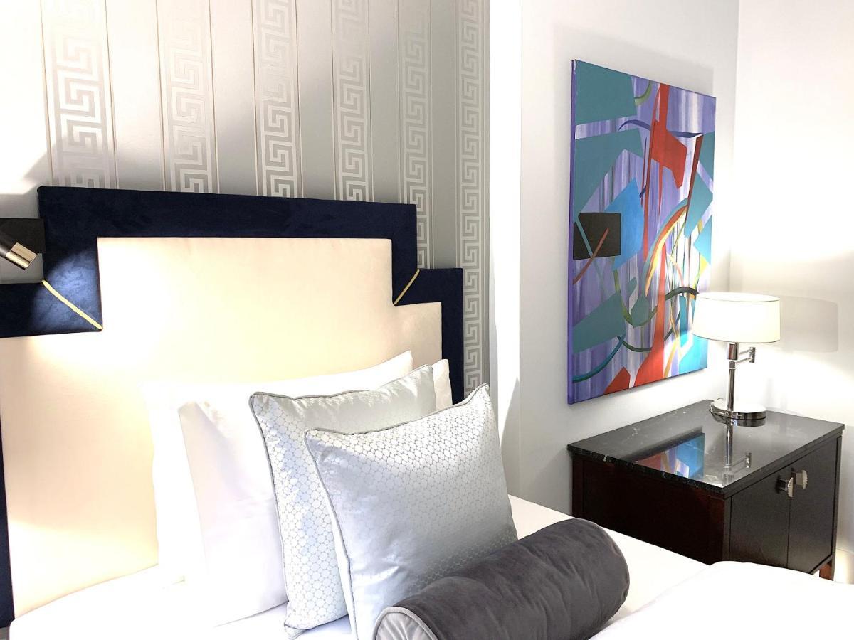 Mondrian Luxury Suites & Apartments Krakow Old Town Exteriör bild