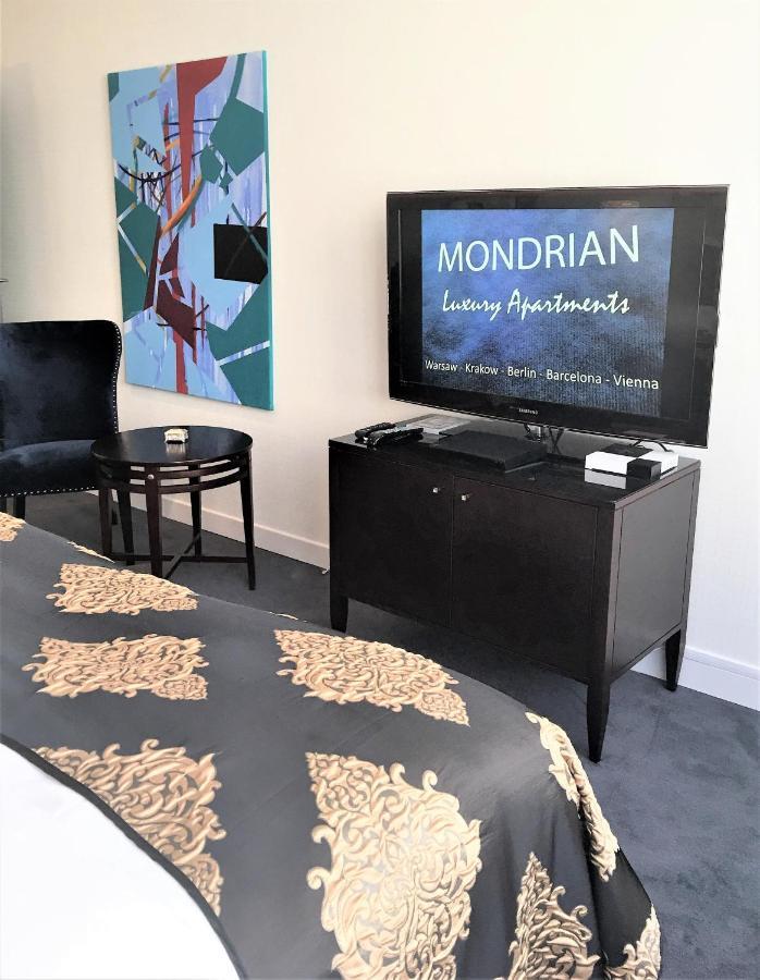 Mondrian Luxury Suites & Apartments Krakow Old Town Exteriör bild