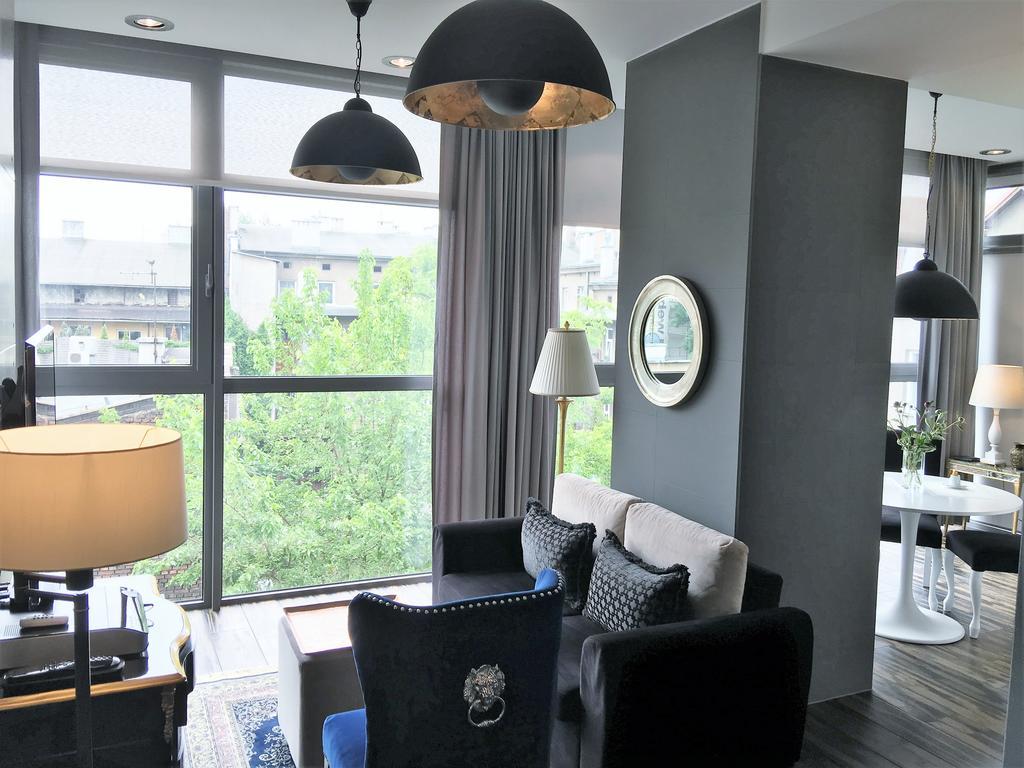 Mondrian Luxury Suites & Apartments Krakow Old Town Exteriör bild