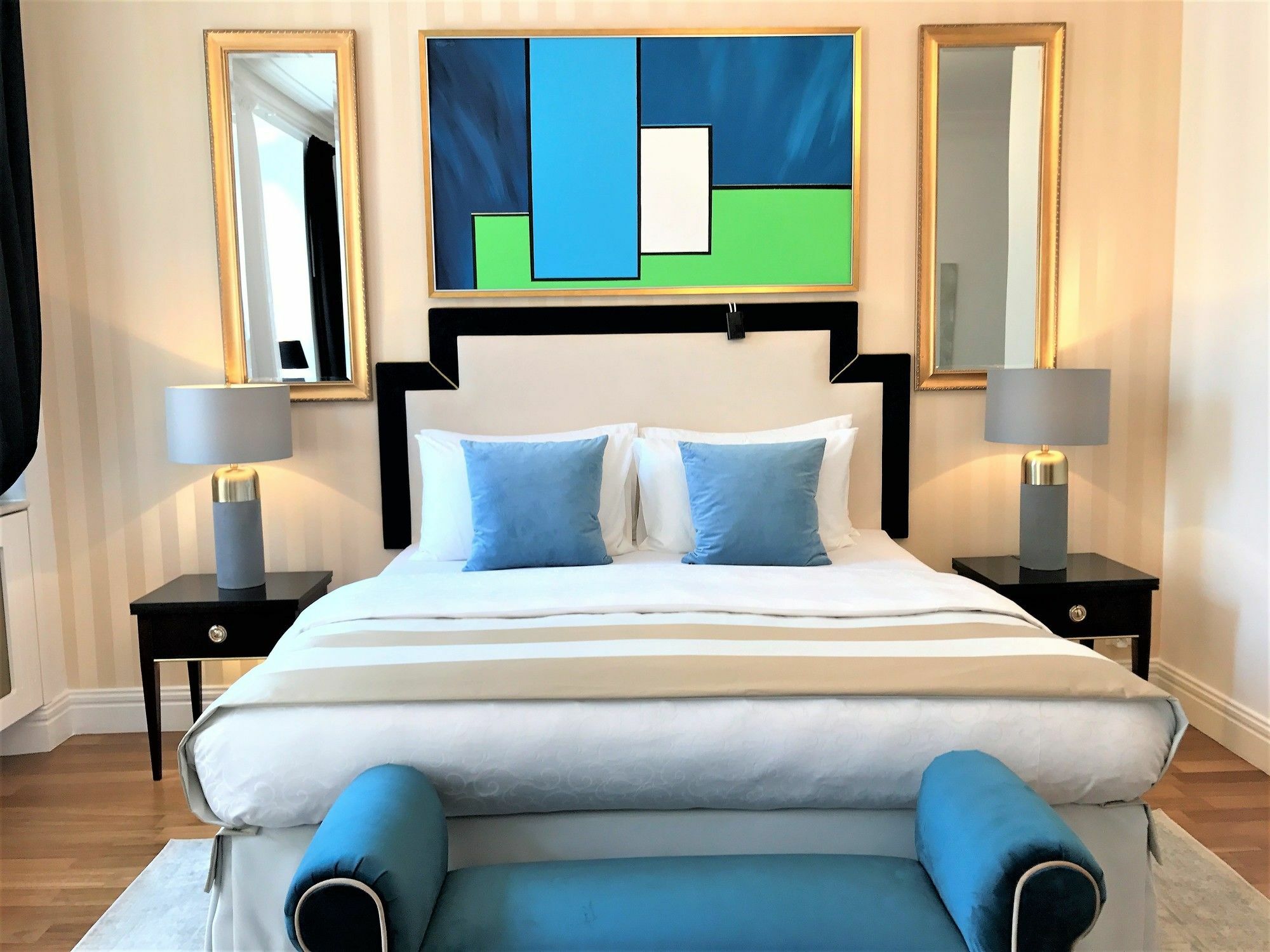 Mondrian Luxury Suites & Apartments Krakow Old Town Exteriör bild