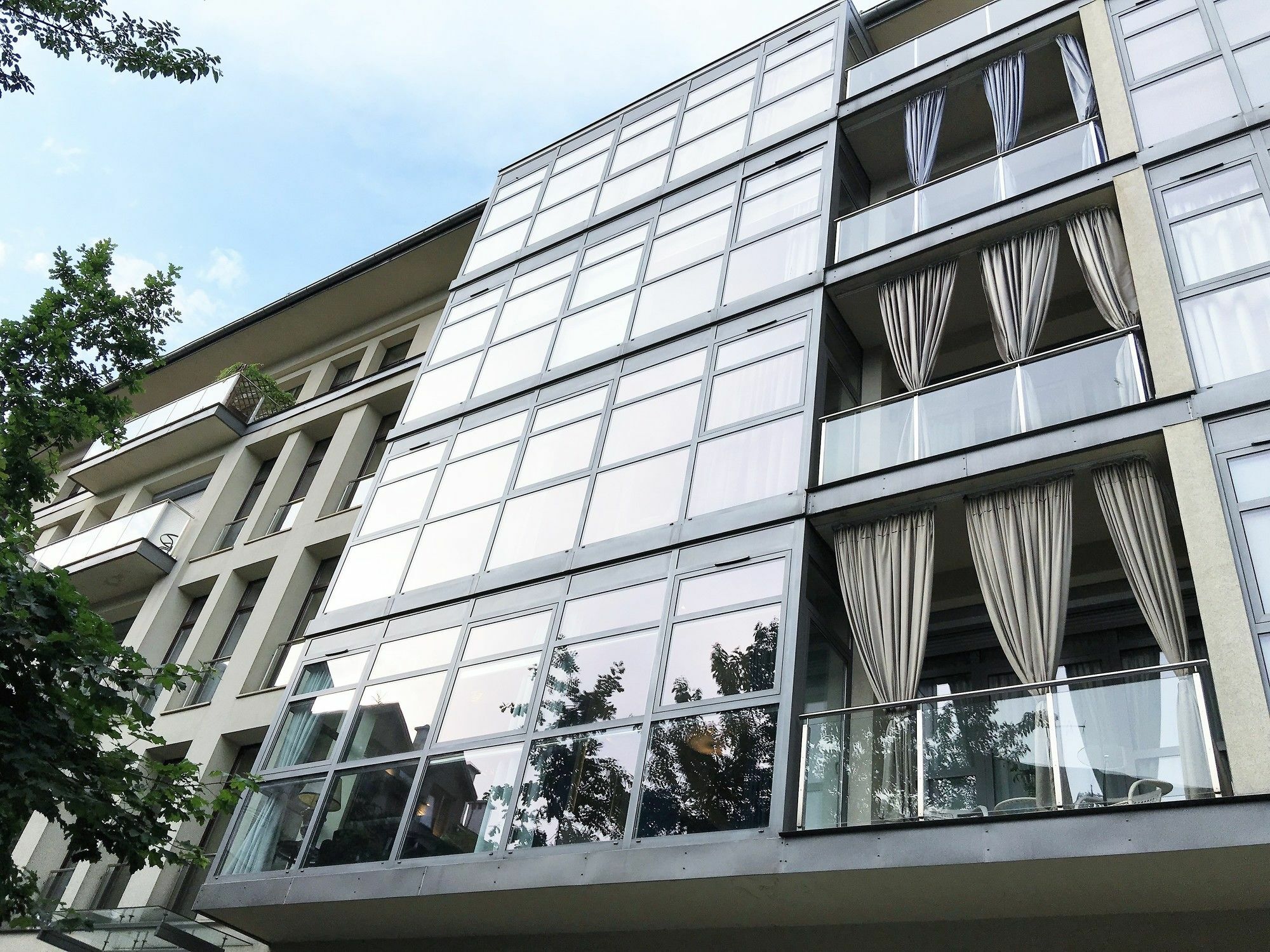 Mondrian Luxury Suites & Apartments Krakow Old Town Exteriör bild