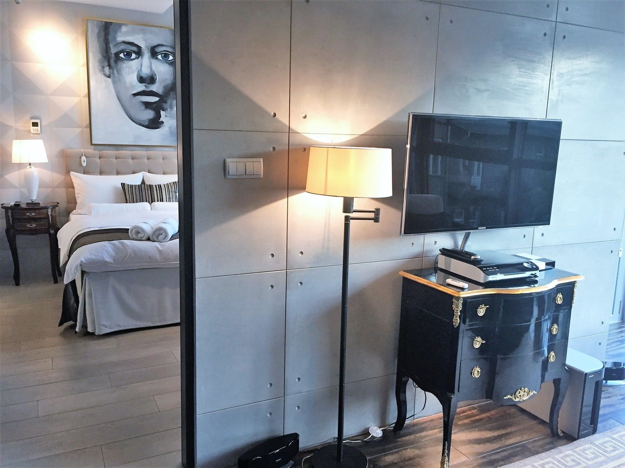 Mondrian Luxury Suites & Apartments Krakow Old Town Exteriör bild